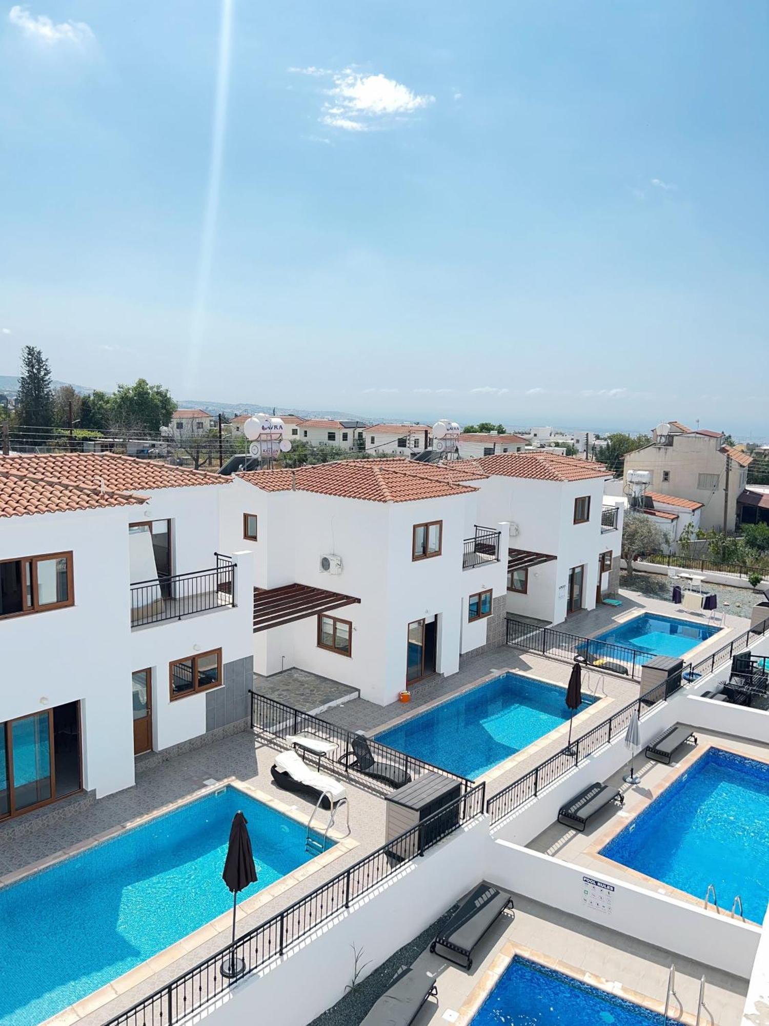 White Mountain Pool Villas Paphos Exterior foto